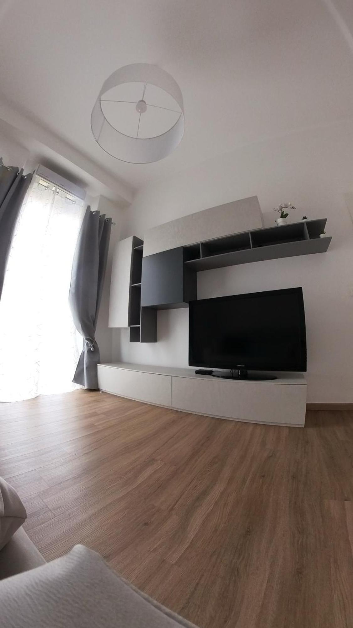 Miglio Blu Apartment Специя Екстериор снимка